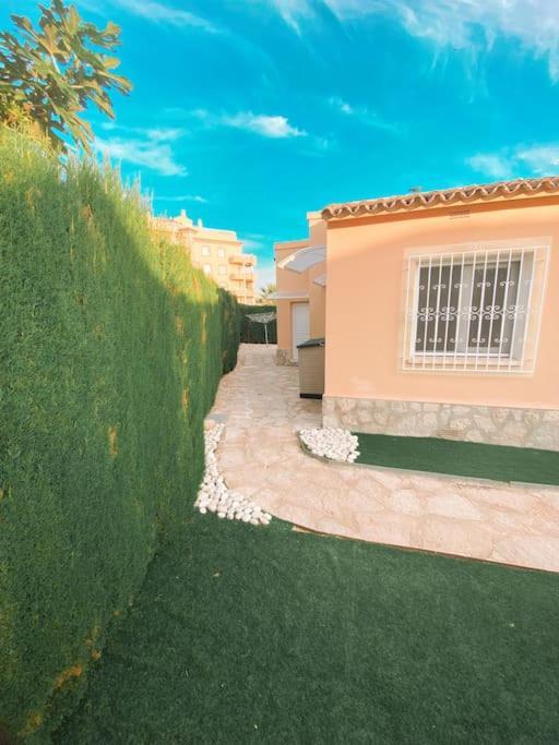 Impresionante Villa Con Piscina - Oliva Nova ภายนอก รูปภาพ